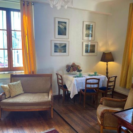 Tres Bel Appartement Dijonnais Place Wilson Gutembert מראה חיצוני תמונה