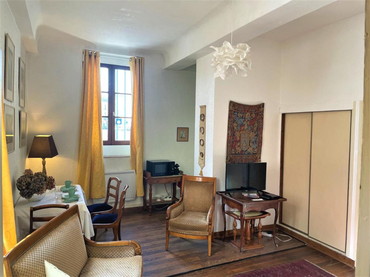 Tres Bel Appartement Dijonnais Place Wilson Gutembert מראה חיצוני תמונה